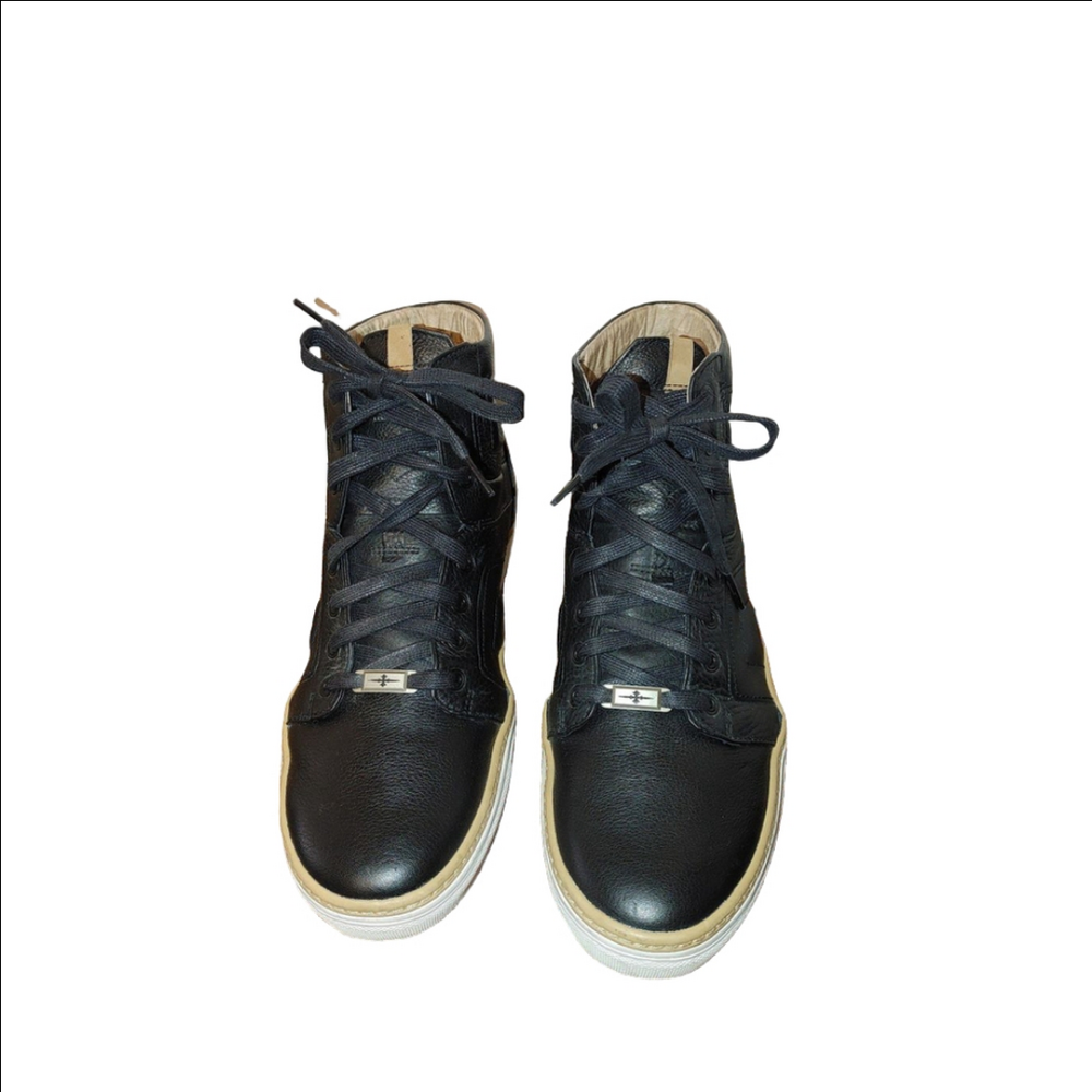 Mark Nason Size 105